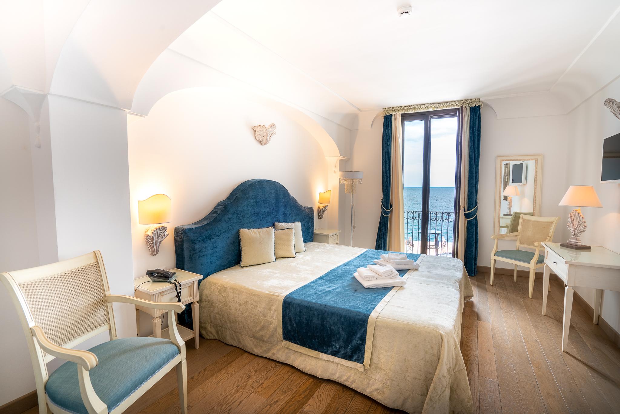 Covo Dei Saraceni Hotel โปลีญาโนอามาเร ภายนอก รูปภาพ