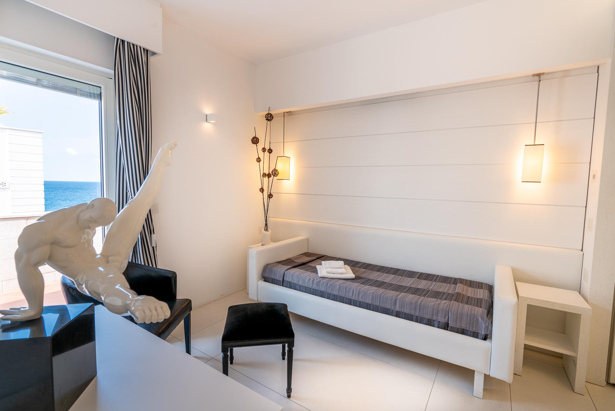Covo Dei Saraceni Hotel โปลีญาโนอามาเร ภายนอก รูปภาพ